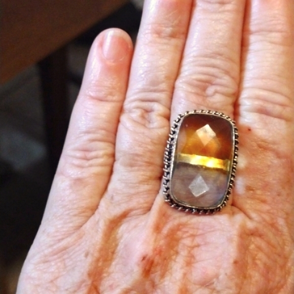 Source Unknown Jewelry - Two toned Gemstone 925 silver Ring